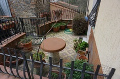别墅 出售地点： BORGO A MOZZANO (LU)