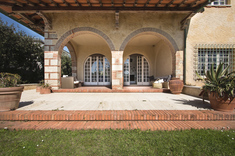 别墅 出售地点： PIETRASANTA (LU)