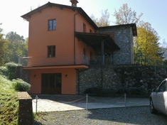 别墅 出售地点： BAGNI DI LUCCA (LU)