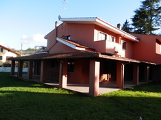 别墅 出售地点： CASTELNUOVO DI PORTO (RM)